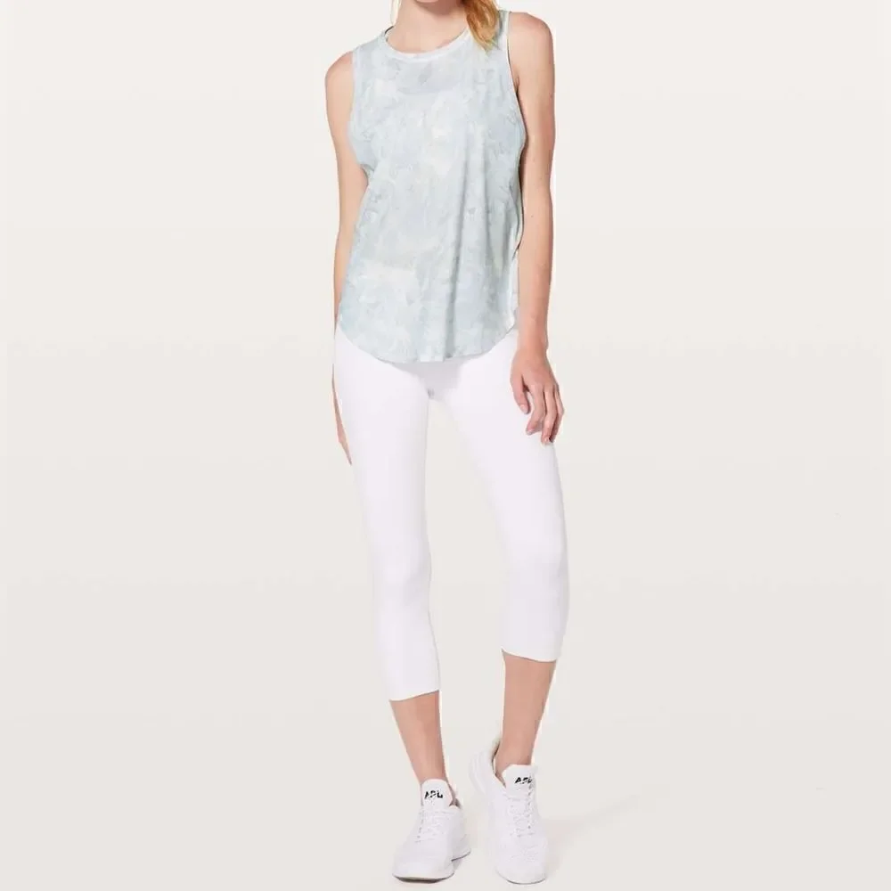 Lululemon Ace Tank Top White Multi Sleeveless Mesh Back Size 6